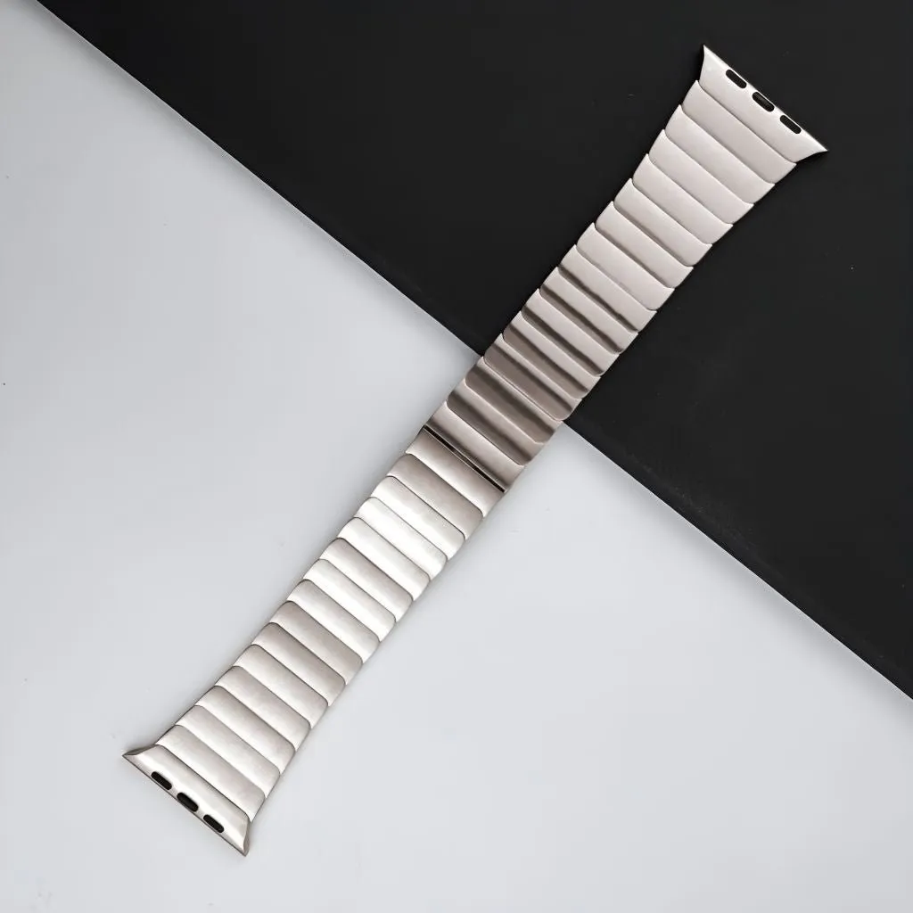 Arvi Stainless Steel Band