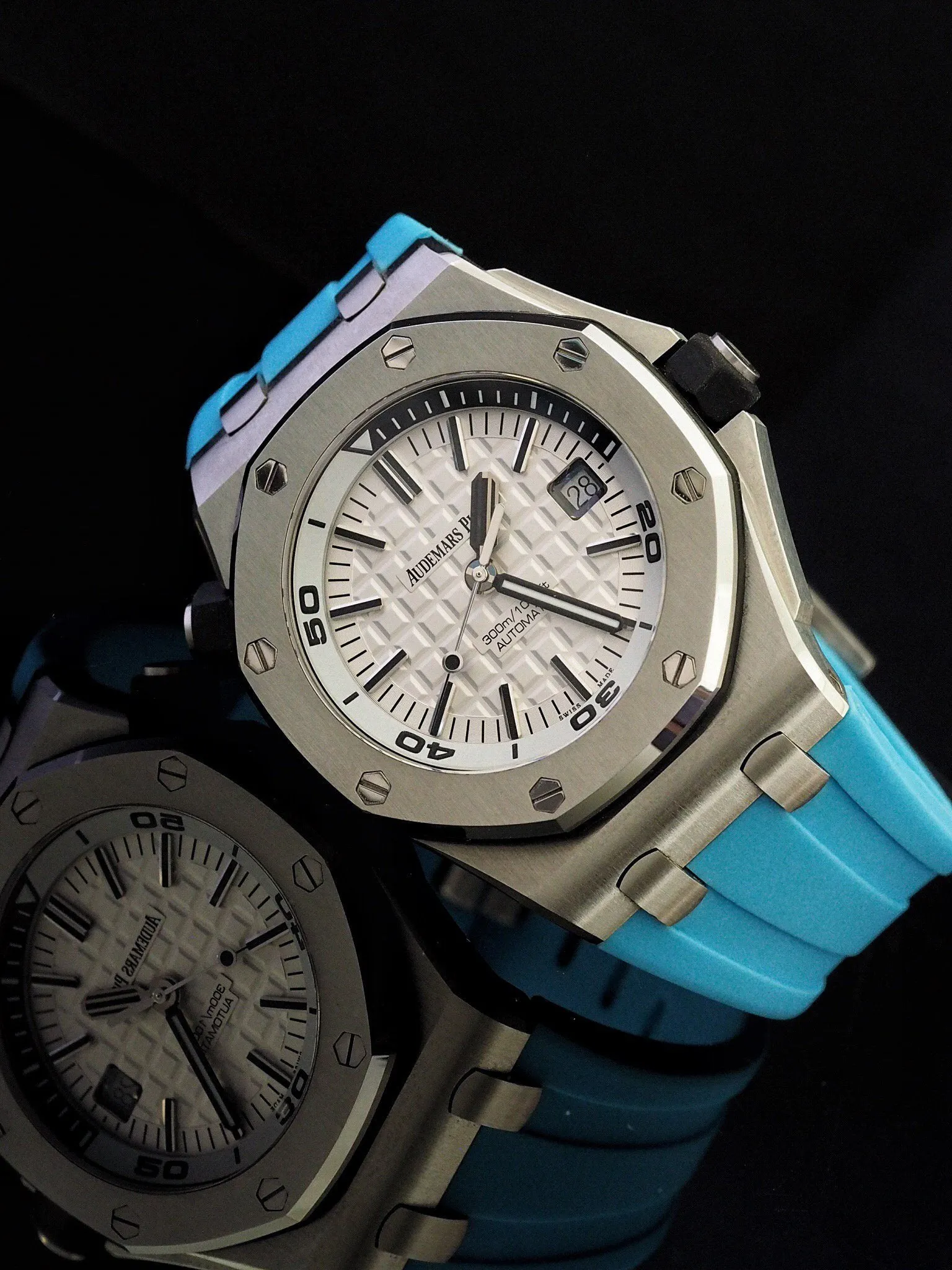 AUDEMARS PIGUET DIVER STRAP - MIAMI BLUE RUBBER