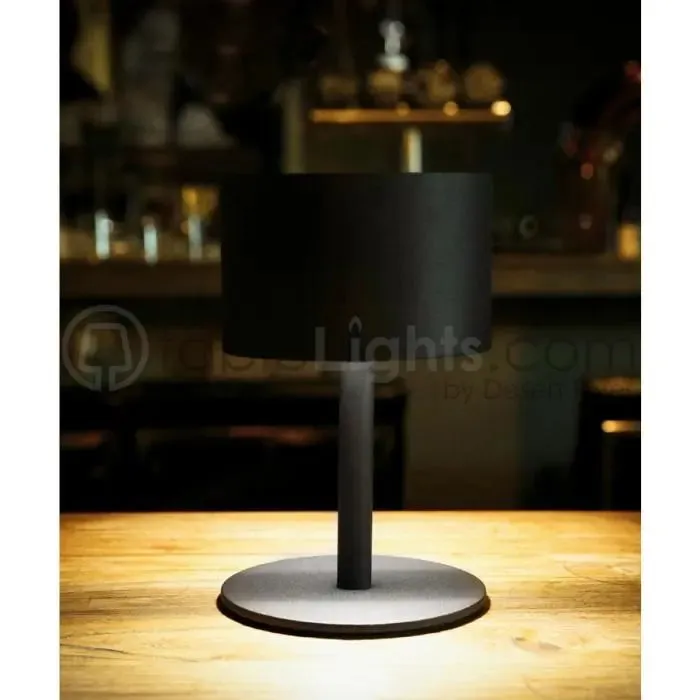 Maiori La Lampe Pose 1 Table Lamp (Light Taupe)