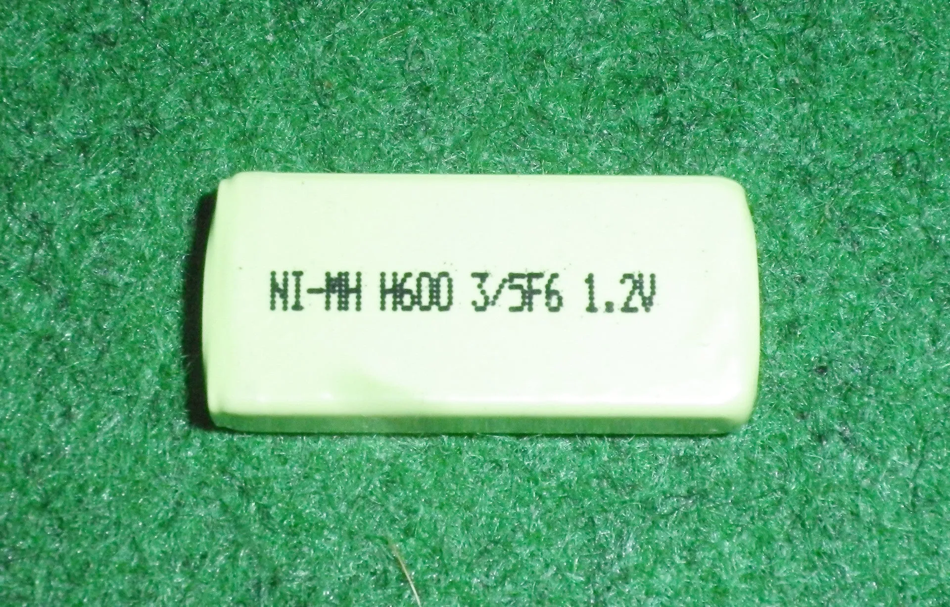 Prismatic NiMH 600mAh Rechargeable Battery - Part # RB602