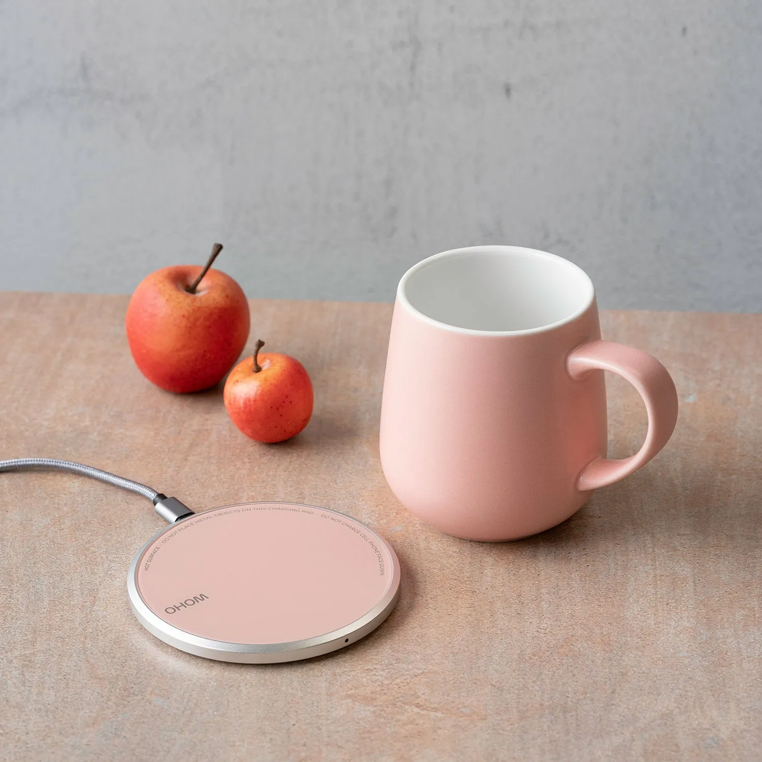 Ui Self-Heating Ceramic Mug & Wireless Charger