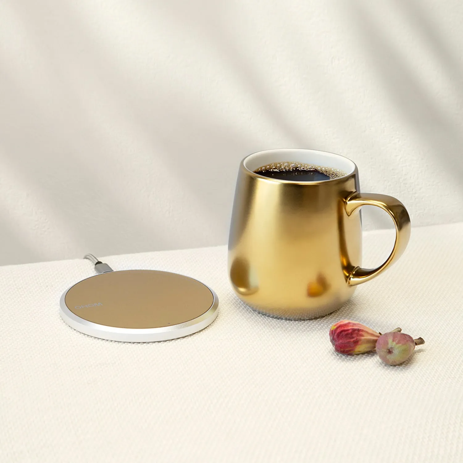 Ui Self-Heating Ceramic Mug & Wireless Charger