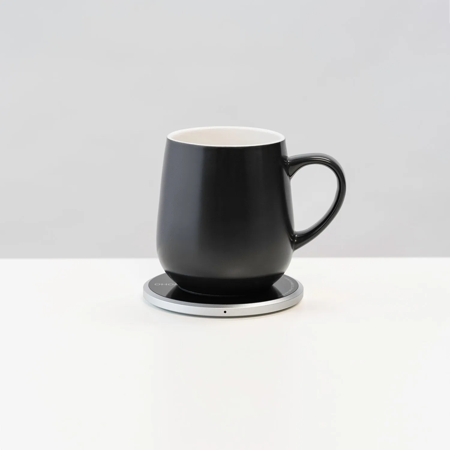 Ui Self-Heating Ceramic Mug & Wireless Charger