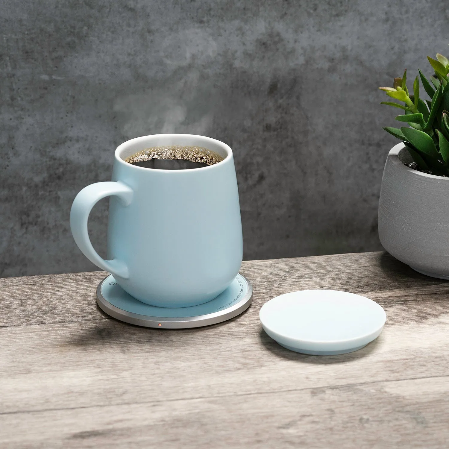 Ui Self-Heating Ceramic Mug & Wireless Charger